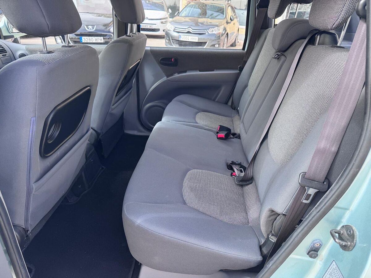 HYUNDAI MATRIX GLS 1.6 AUTO SPANISH LHD IN SPAIN ONLY 52000 MILES SUPERB 2007